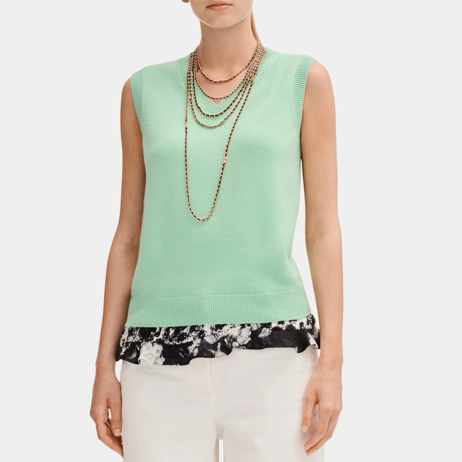 Chanel Light Green Sweater in Cashmere, Front