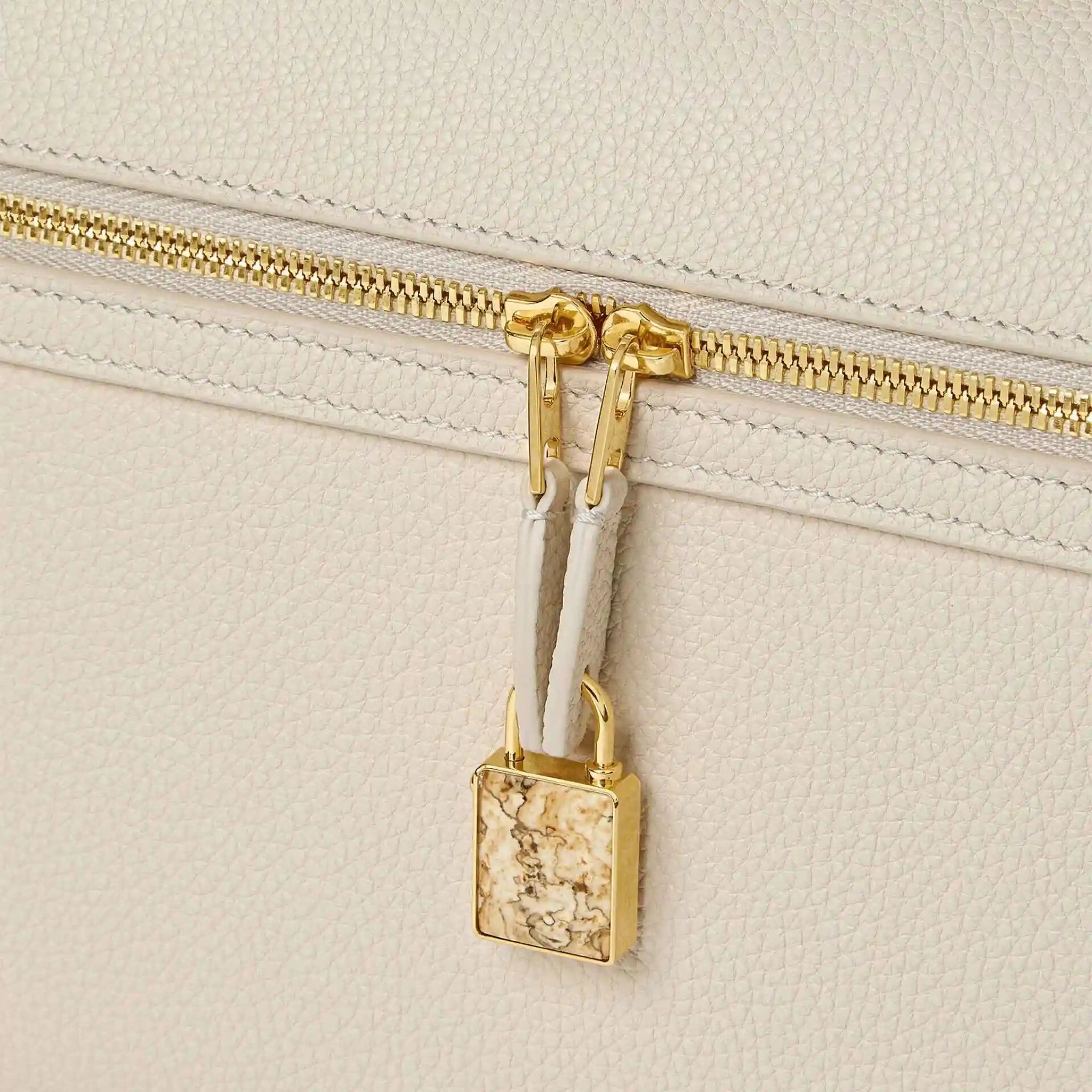Loro Piana Extra Softy Bag L33 in Calfskin Leather, Close
