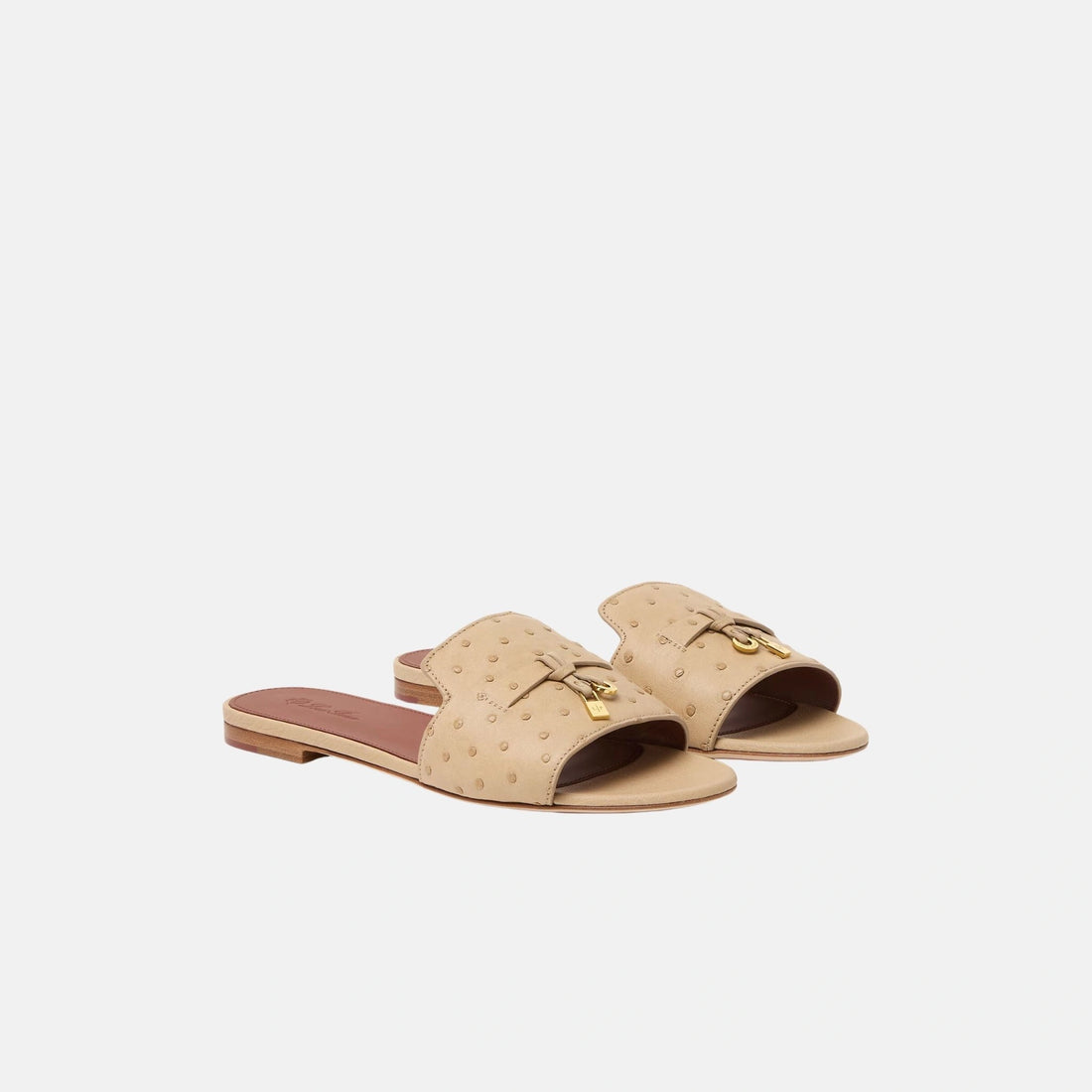 صندل مسطح من جلد النعام من Loro Piana Summer Charms، أمامي
