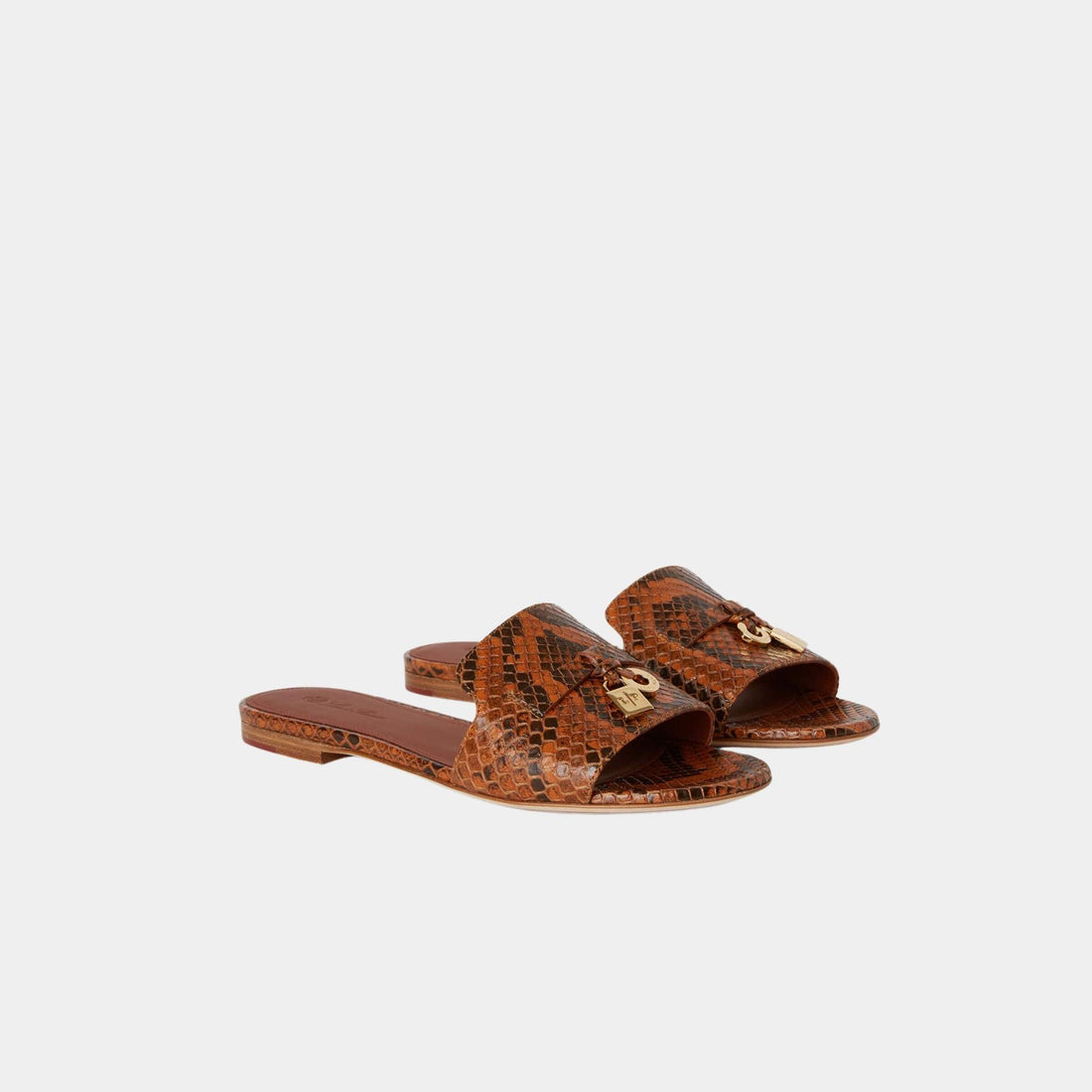 صندل Summer Charms من Loro Piana بجلد بايثون مطفي، جلد أومبري، من الأمام