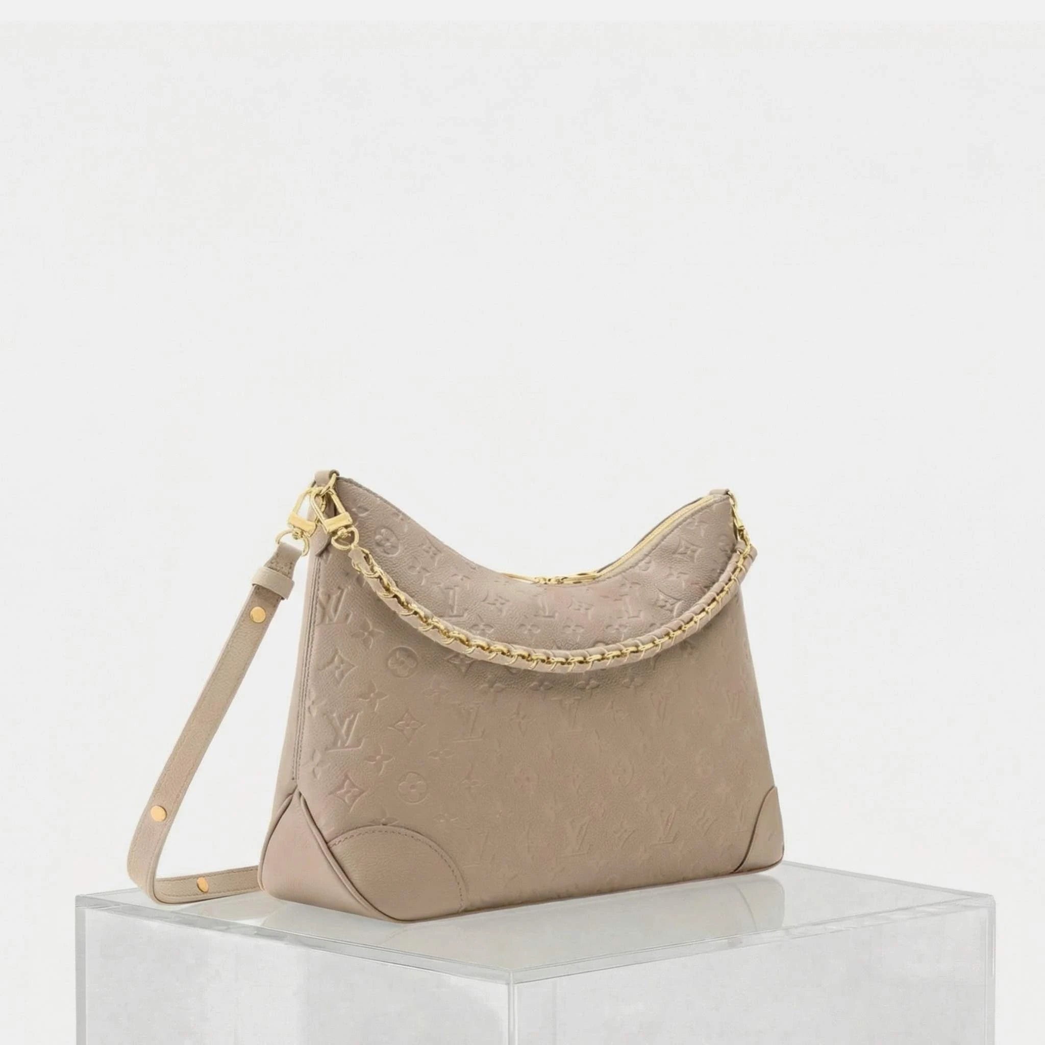 Louis Vuitton Boulogne GM Bag, Naturel, Side