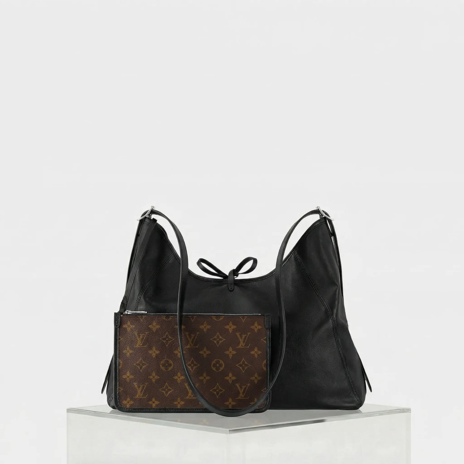 Louis Vuitton CarryAll Vibe MM with Pouch