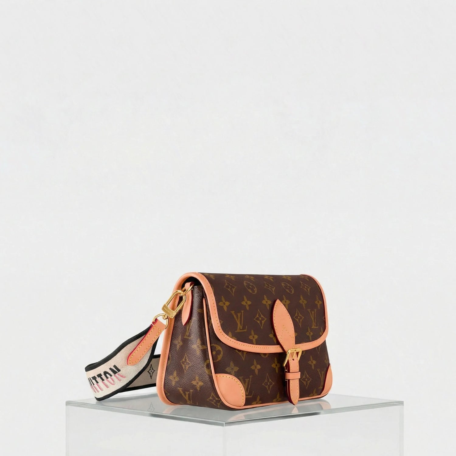 Louis Vuitton Diane Satchel Handbag Monogram Canvas, Side