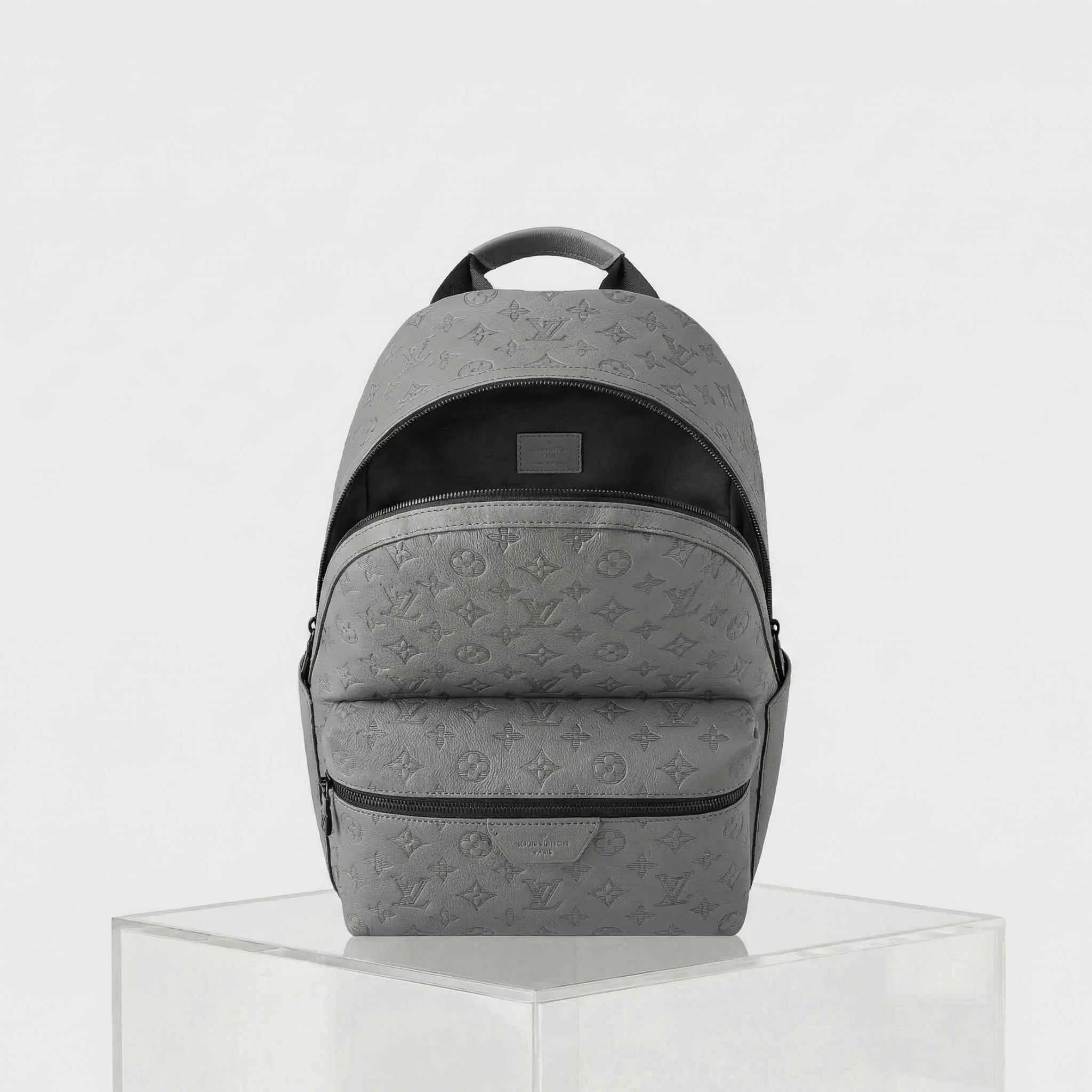 Louis Vuitton Discovery Backpack Monogram Shadow Leather, Anthracite Gray, Inside