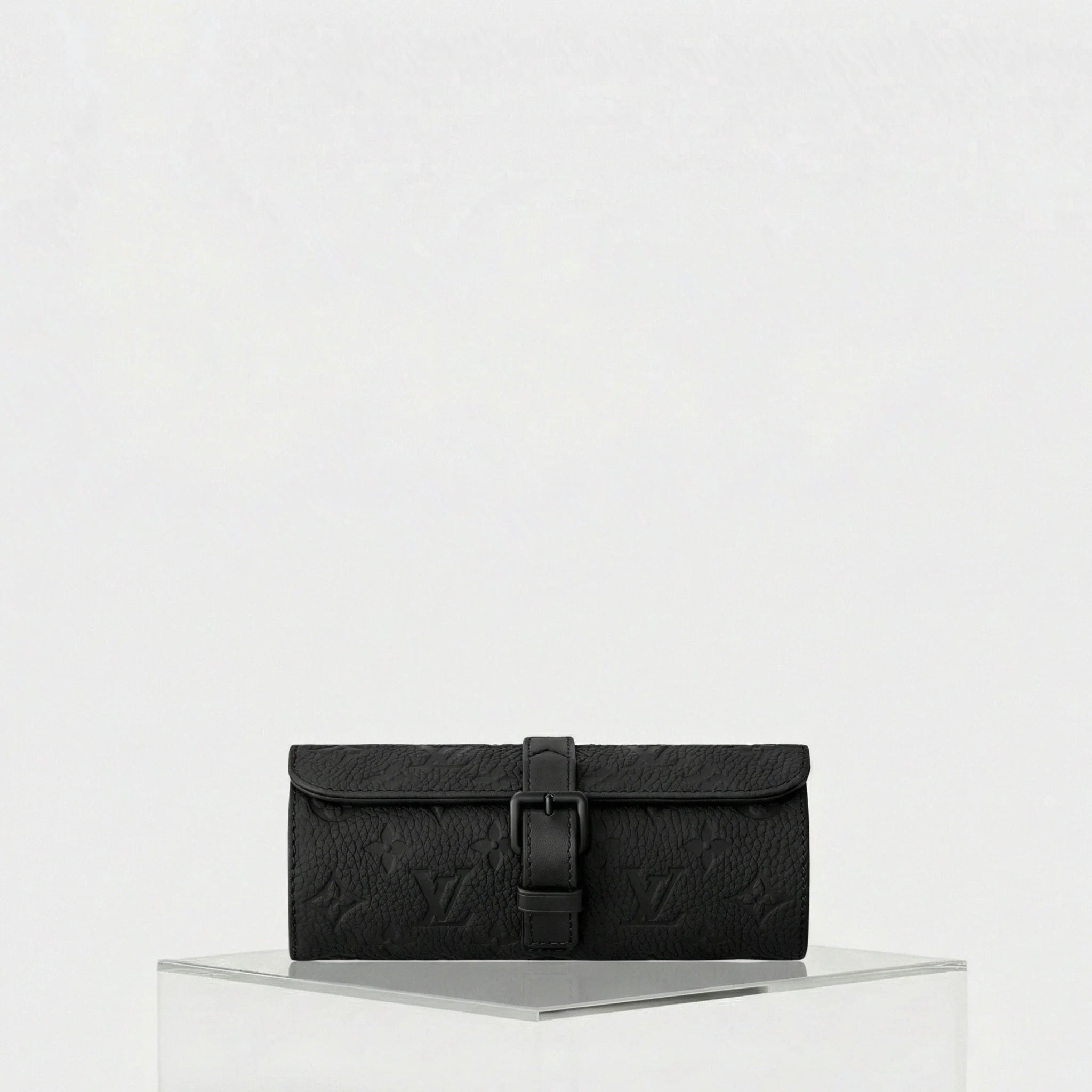 Louis Vuitton Etui 3 Montres Monogram-embossed Taurillon leather, Front