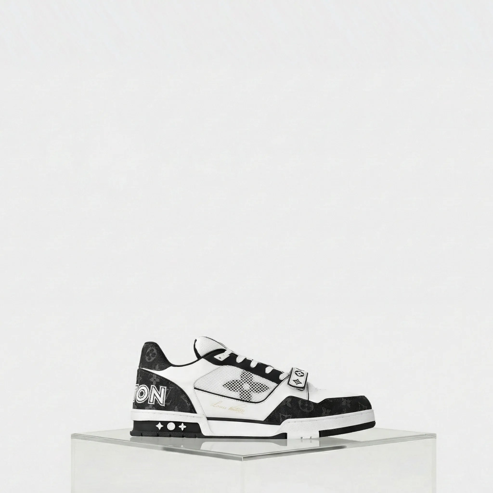 Louis Vuitton LV Trainer Sneaker Denim, Side