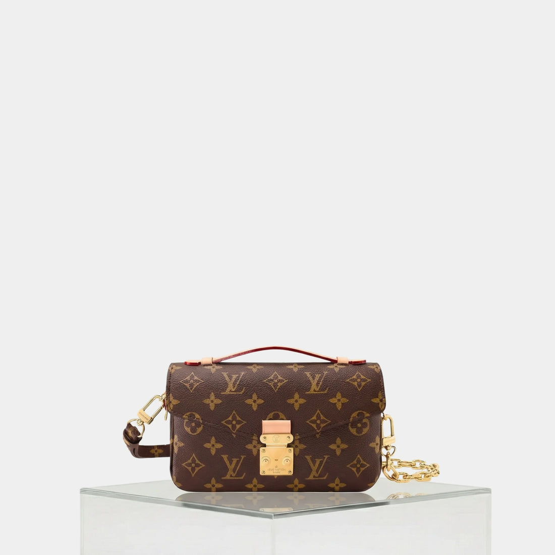 Louis Vuitton Pochette Métis East West Monogram Canvas, Front