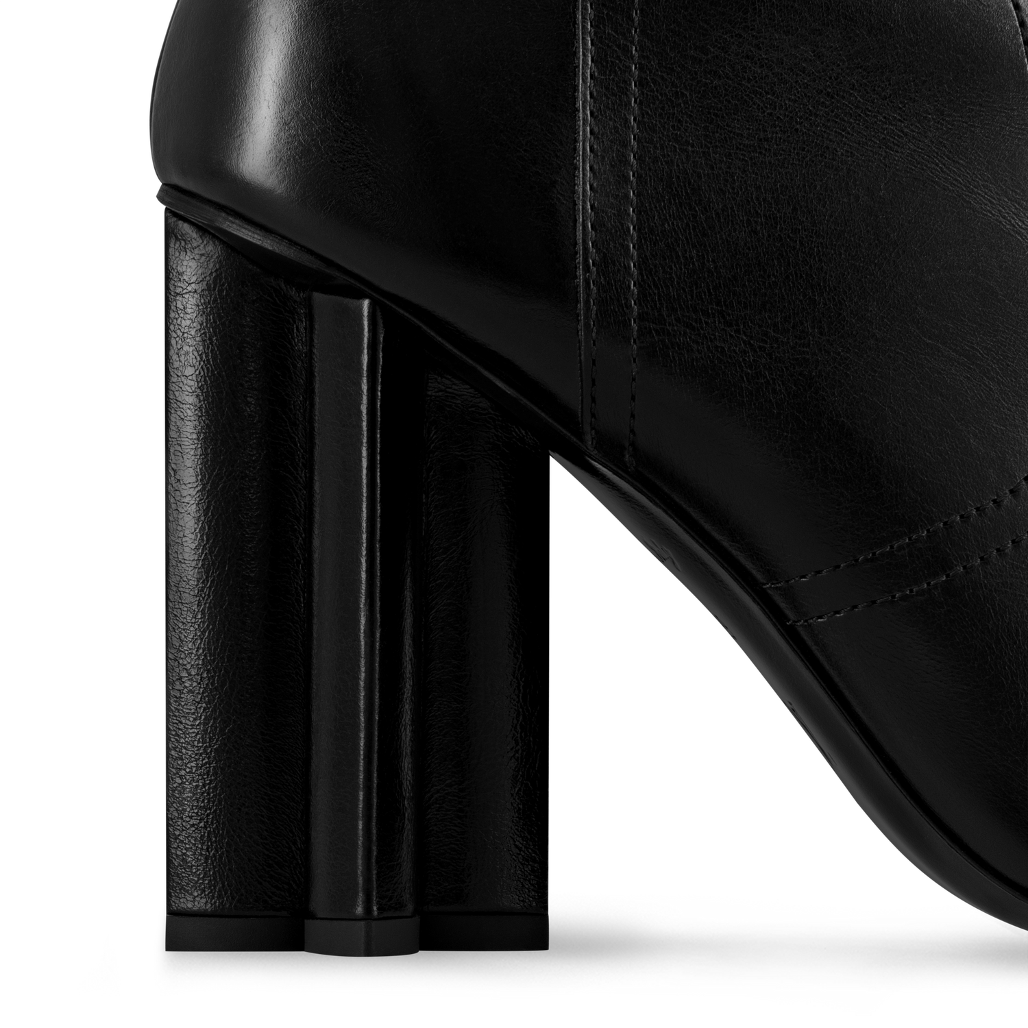 Silhouette High Boot