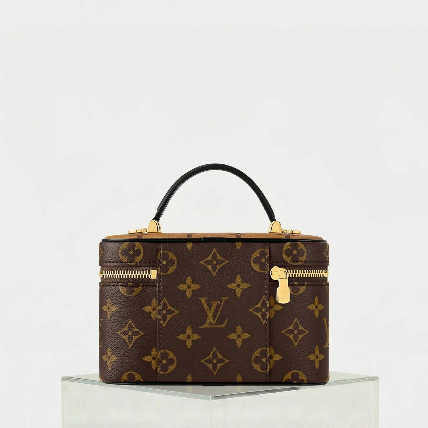 Louis Vuitton Vanity Chain Pouch Monogram Canvas, Back