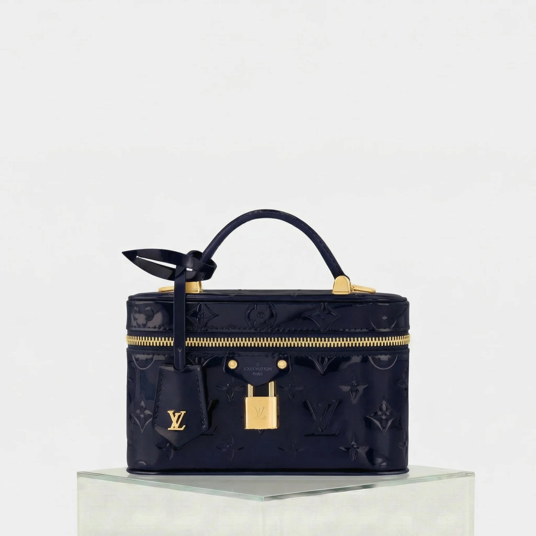 Louis Vuitton Vanity Chain Pouch Monogram Vernis, Front