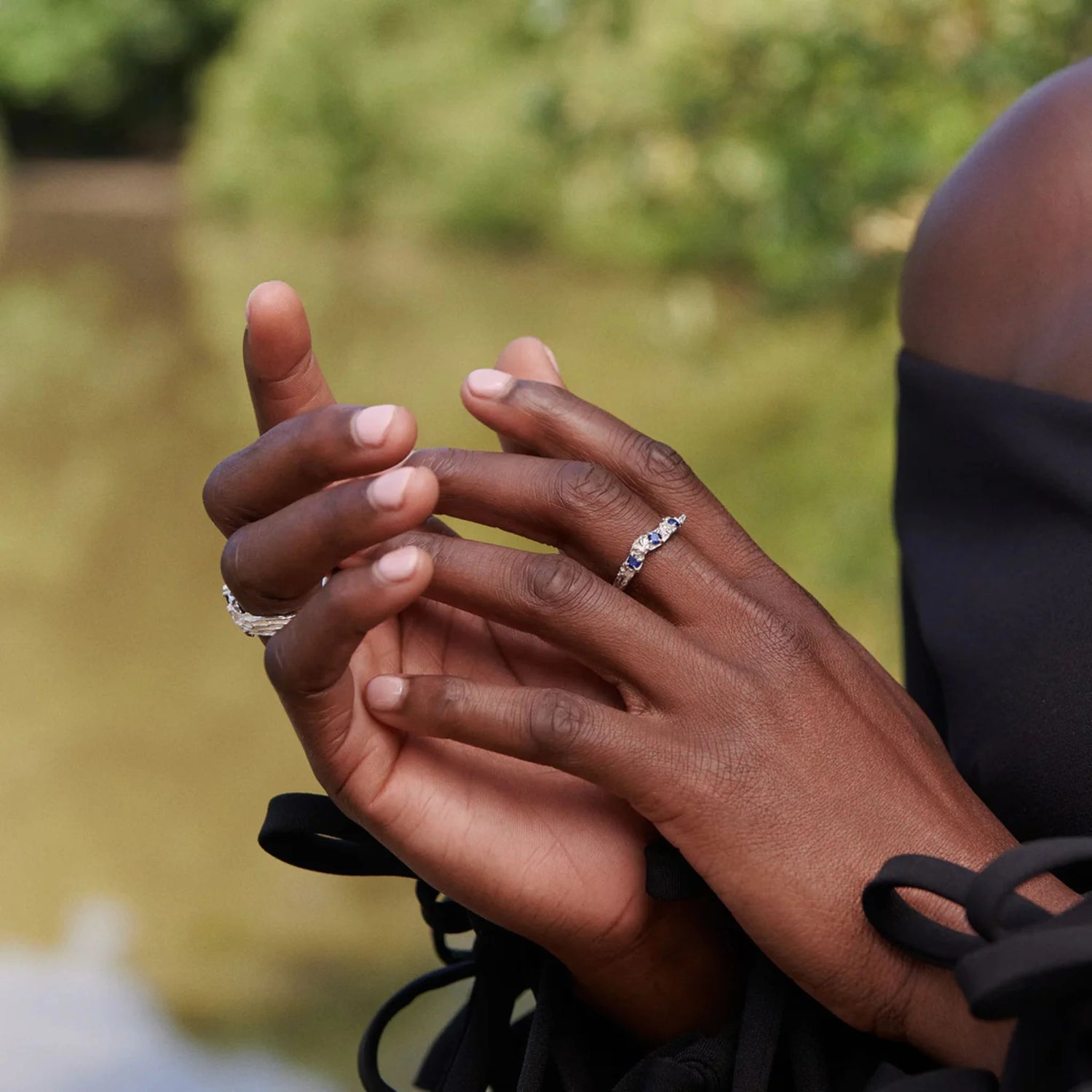 Alba Sapphire Moissanite Argenti Ring