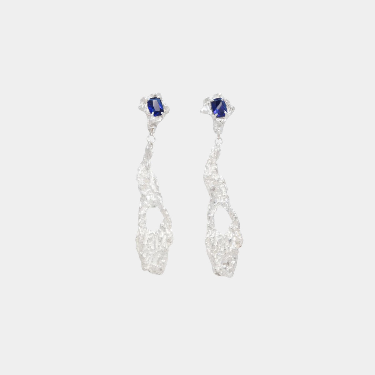 Ceciliae Sapphire Argenti Earrings