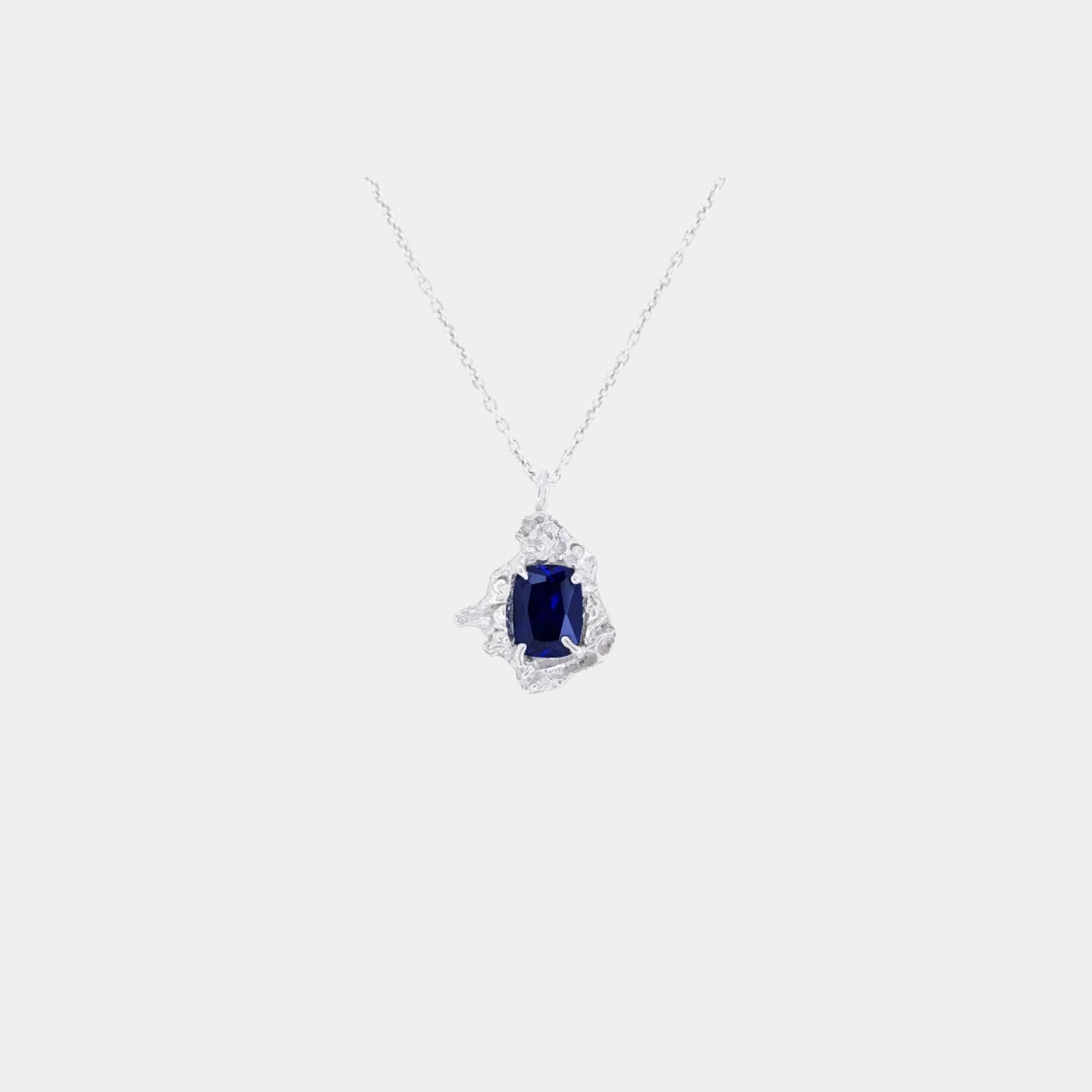Leana Sapphire Necklace