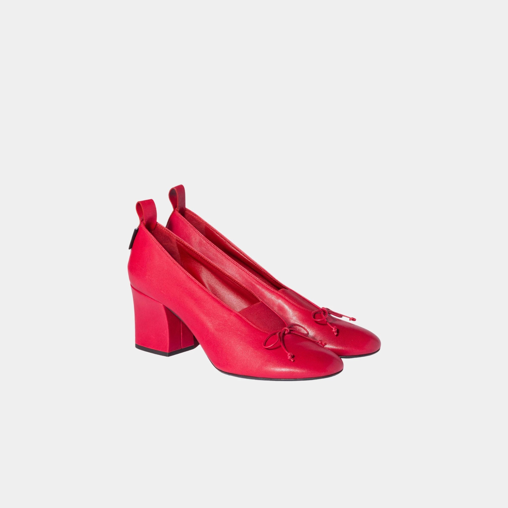 Élan Nappa Leather Pumps