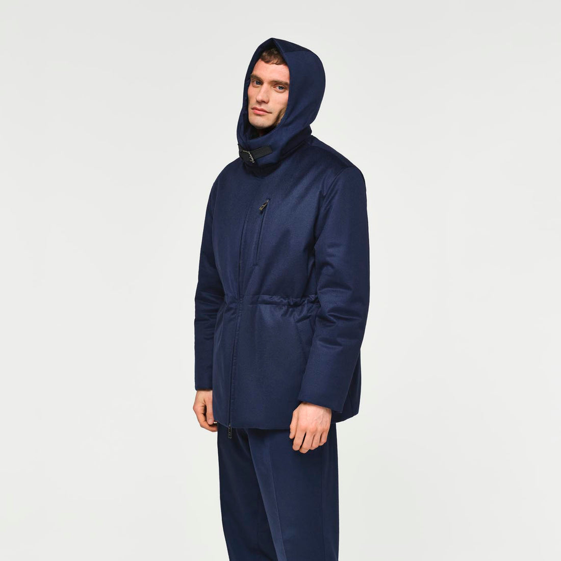 Ogier Denver Parka Navy, Model Side