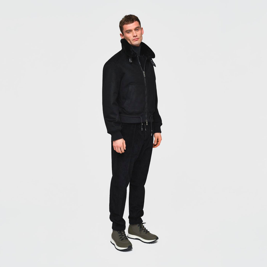 Ogier Lima Cashmere Bomber Black , Model Side 