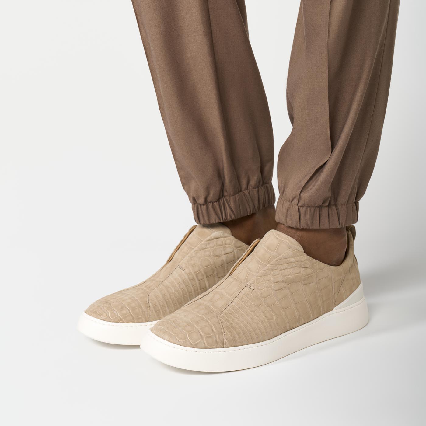 Ogier Milan Alligator Sneakers Beige Model