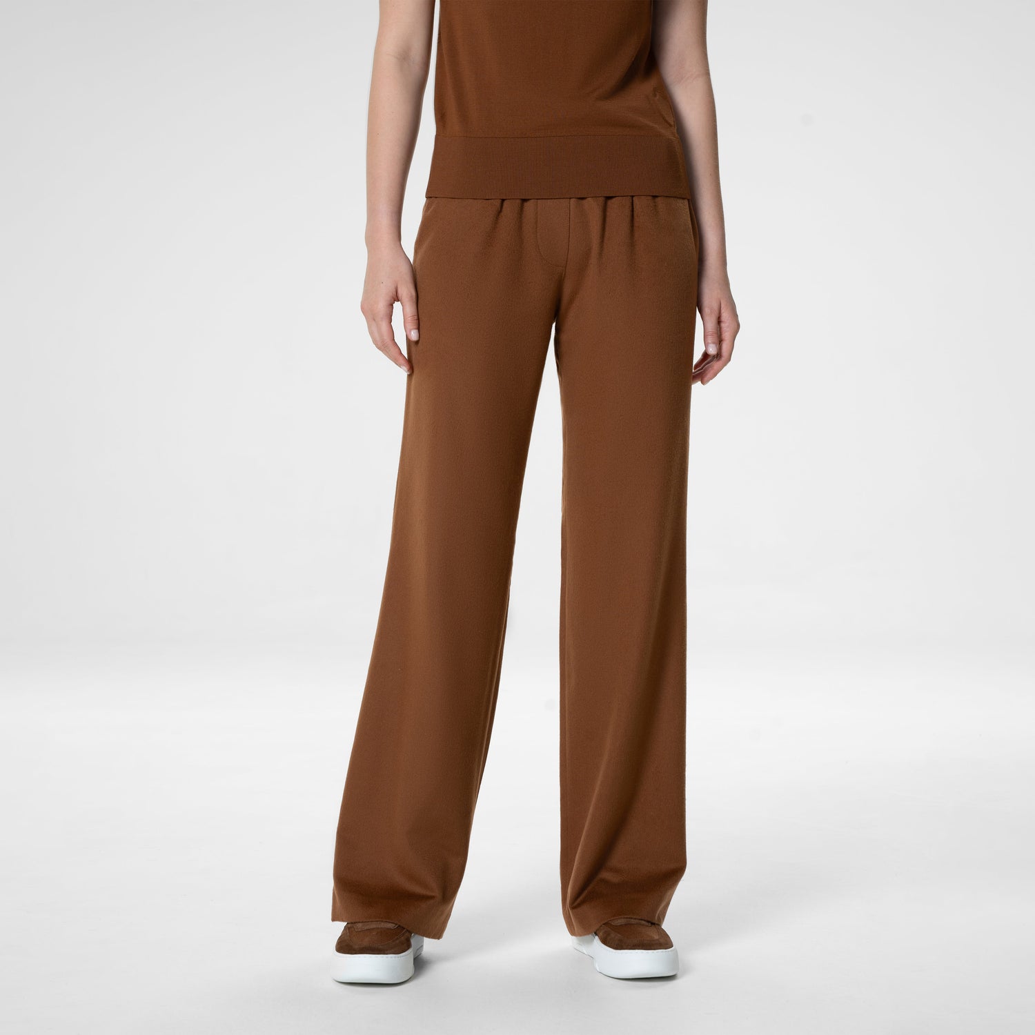 Ogier Stella Pants, Model bottom