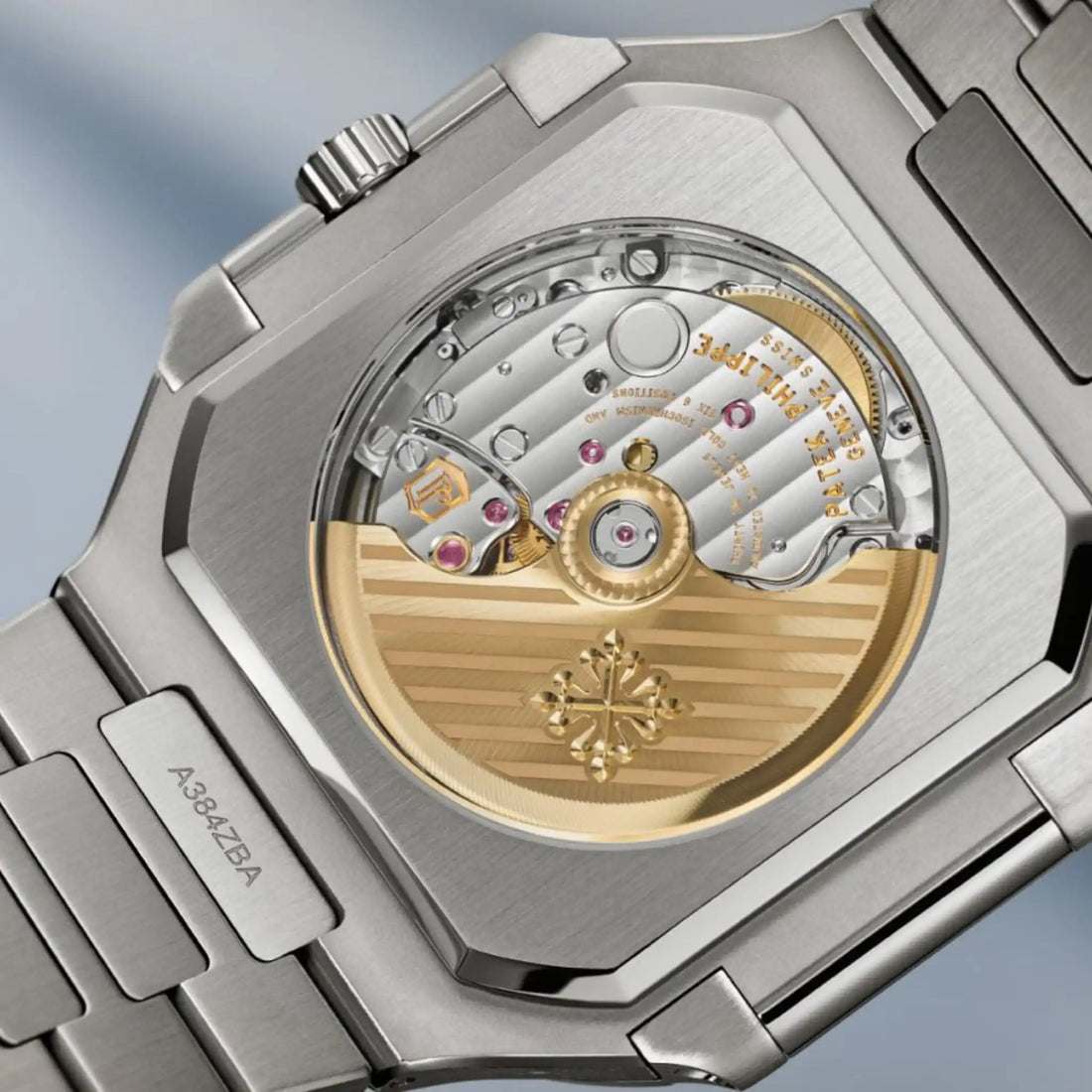 Patek Philippe 5821/1A -001 Cubitus بلفّ أوتوماتيكي، من الخلف