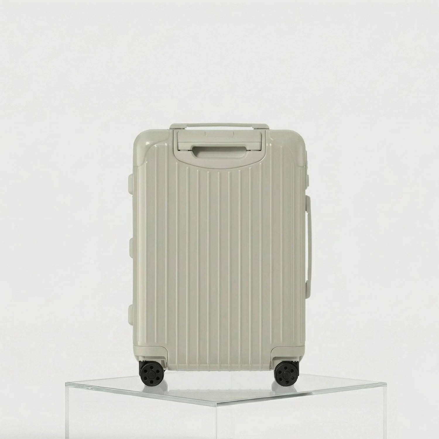Rimowa Essential Cabin, Gloss Clay Beige, Studio, Back