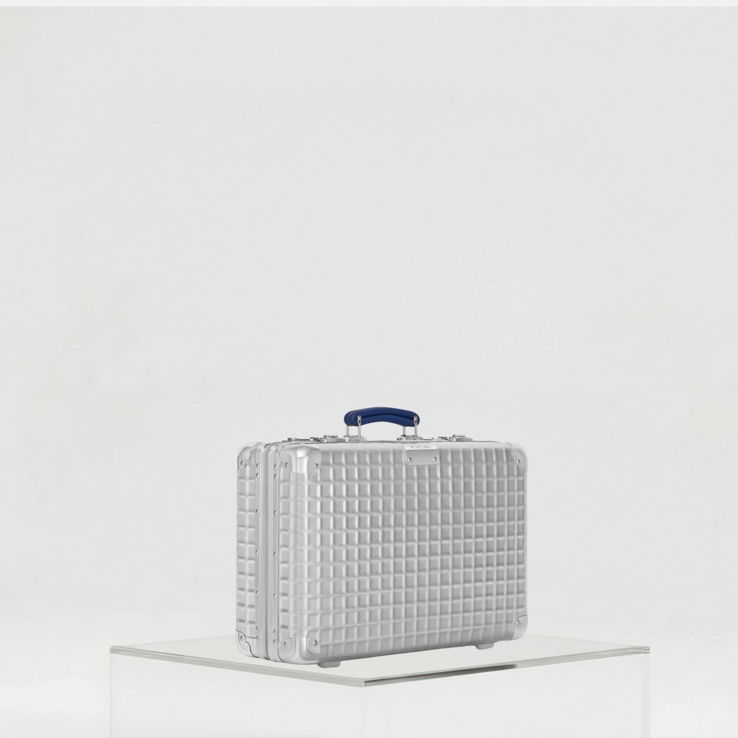 Classic Aluminium Grid Hand Carry Case Limited Edition