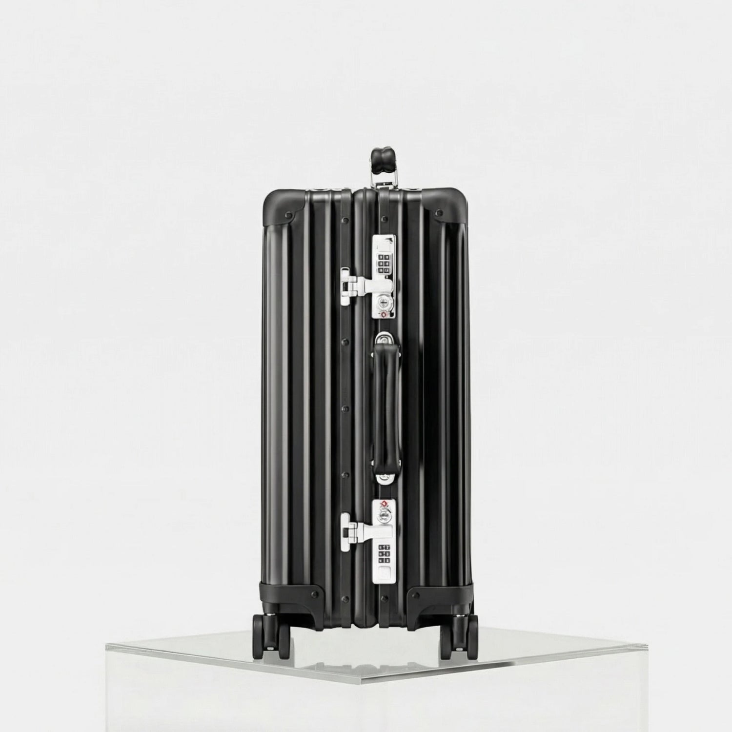 Rimowa Classic Cabin, Black, Side