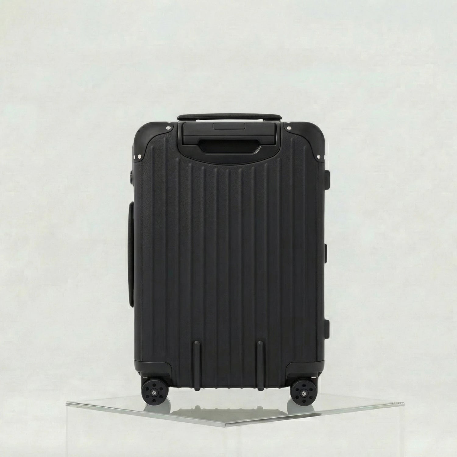 Rimowa Distinct Cabin, Black, Back