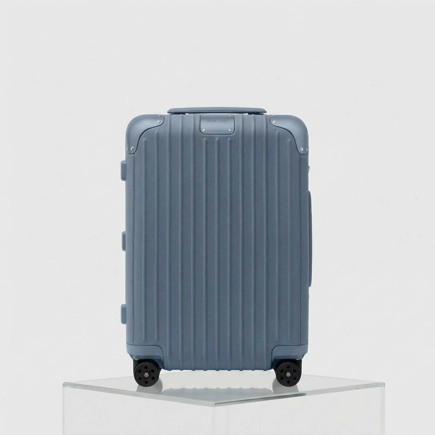 Rimowa Distinct Cabin, Powder Blue, Front