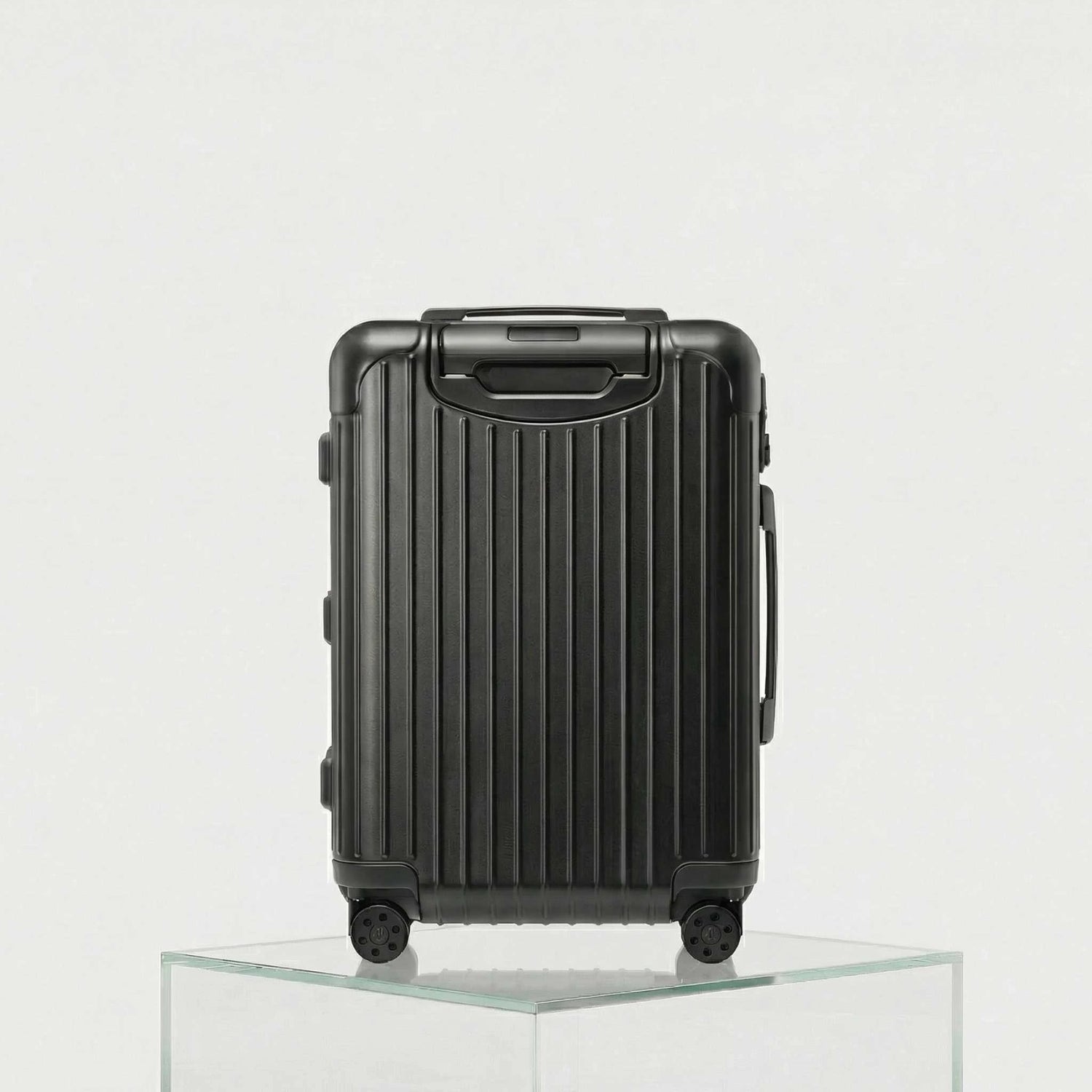 Rimowa Essential Cabin S, Matte Black, Back, Studio