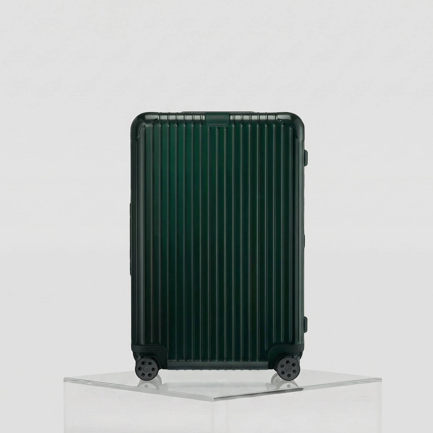 Rimowa Essential Check In L, Gloss Green, Studio, Front