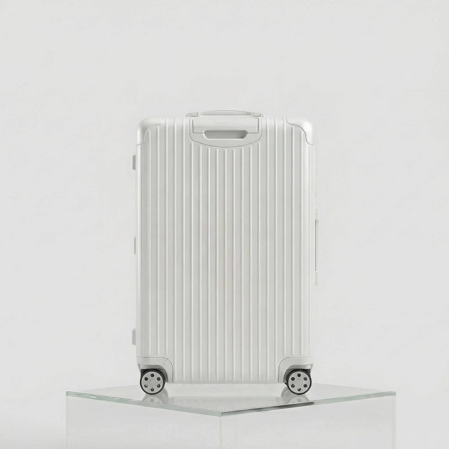 Rimowa Essential Check In L, Gloss White, Studio, Back
