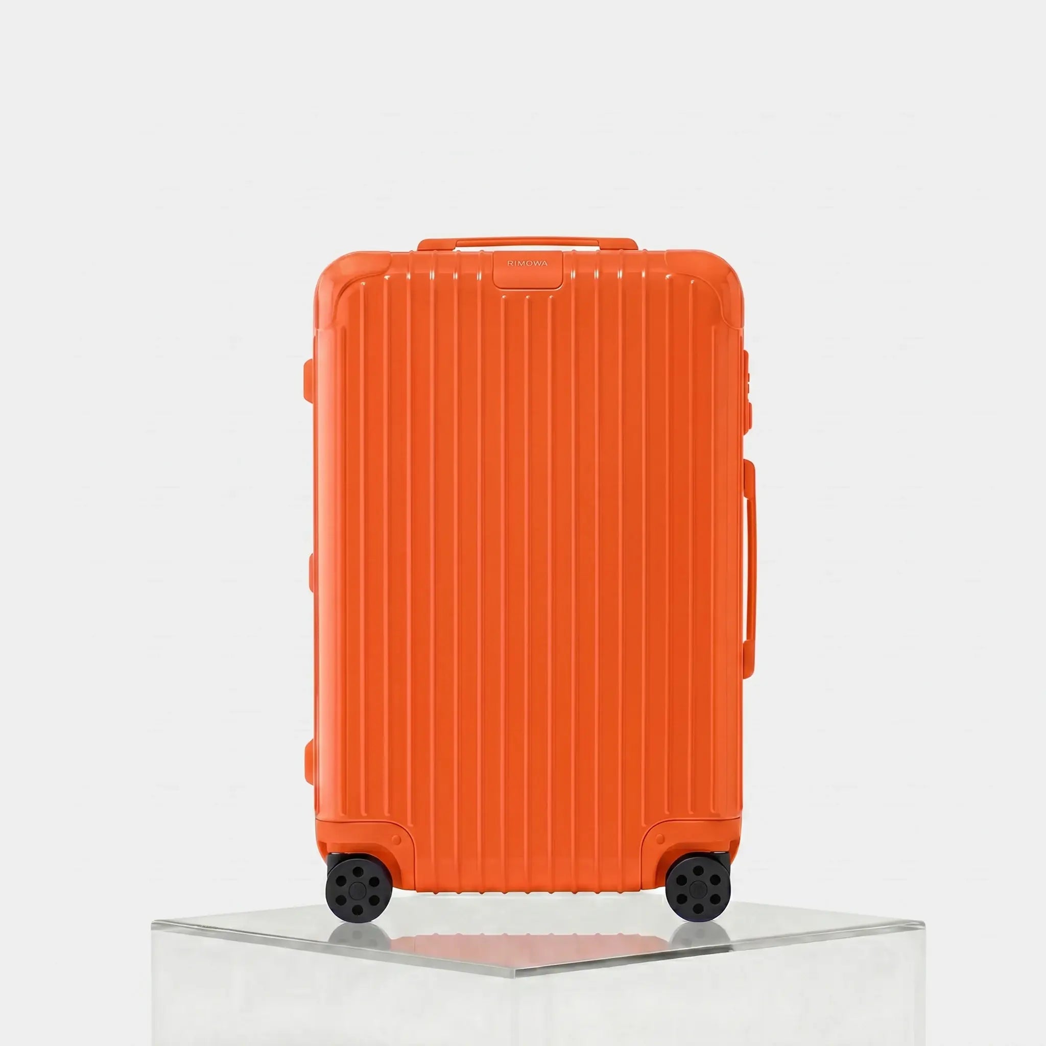 Essential Check-In M