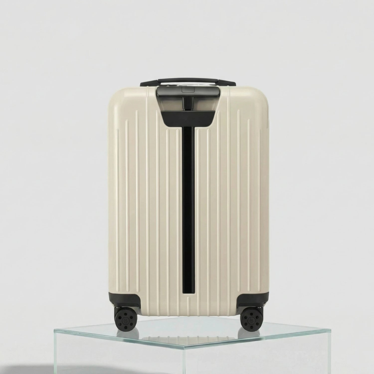 Rimowa Essential Lite Cabin, Ivory, Back