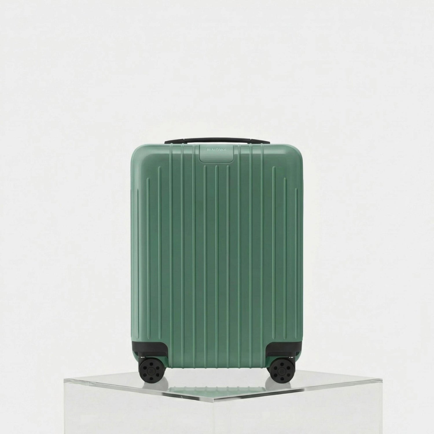 Rimowa Essential Lite Cabin U, Green, Front, Studio