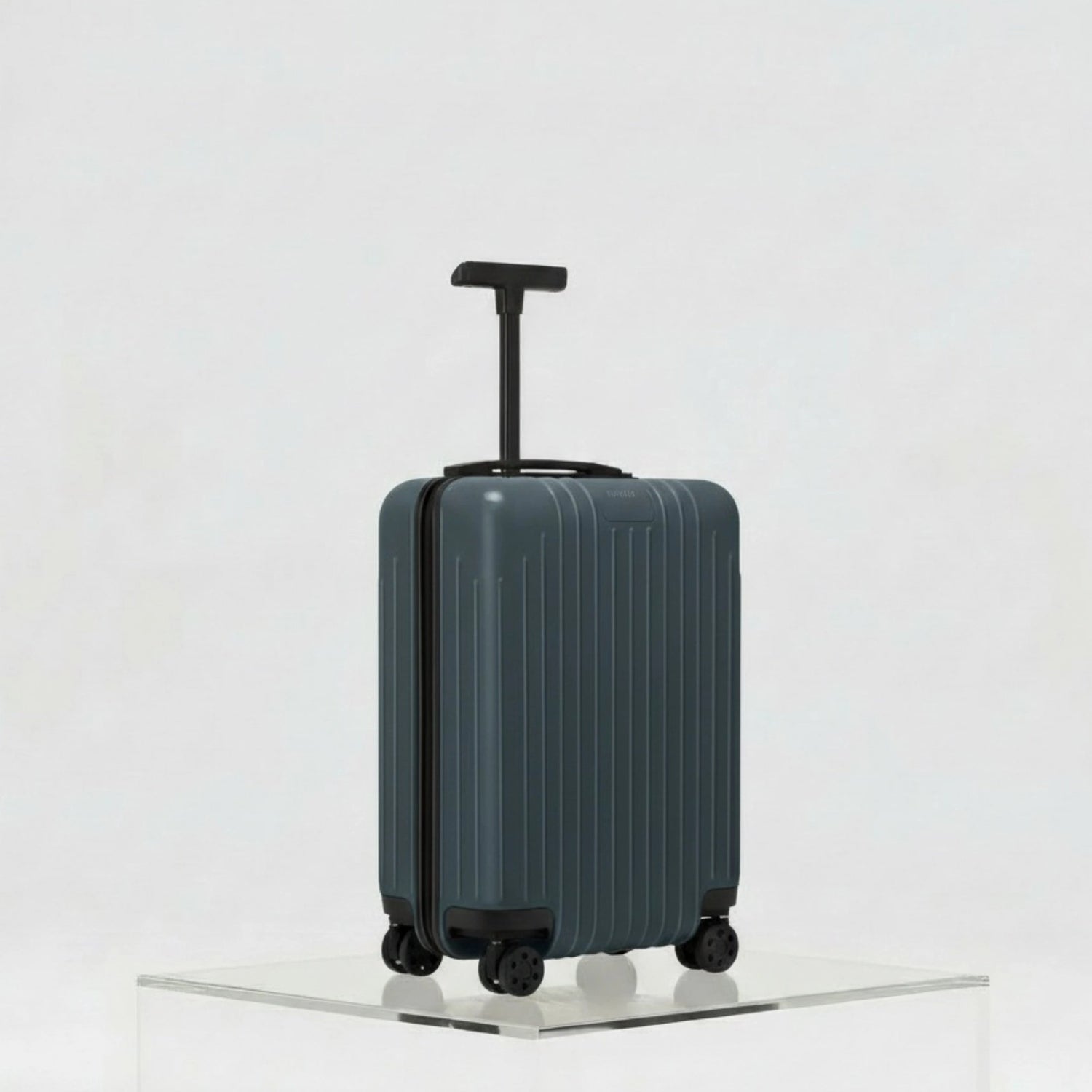 Rimowa Essential Lite Cabin U, Grey, Side, Studio