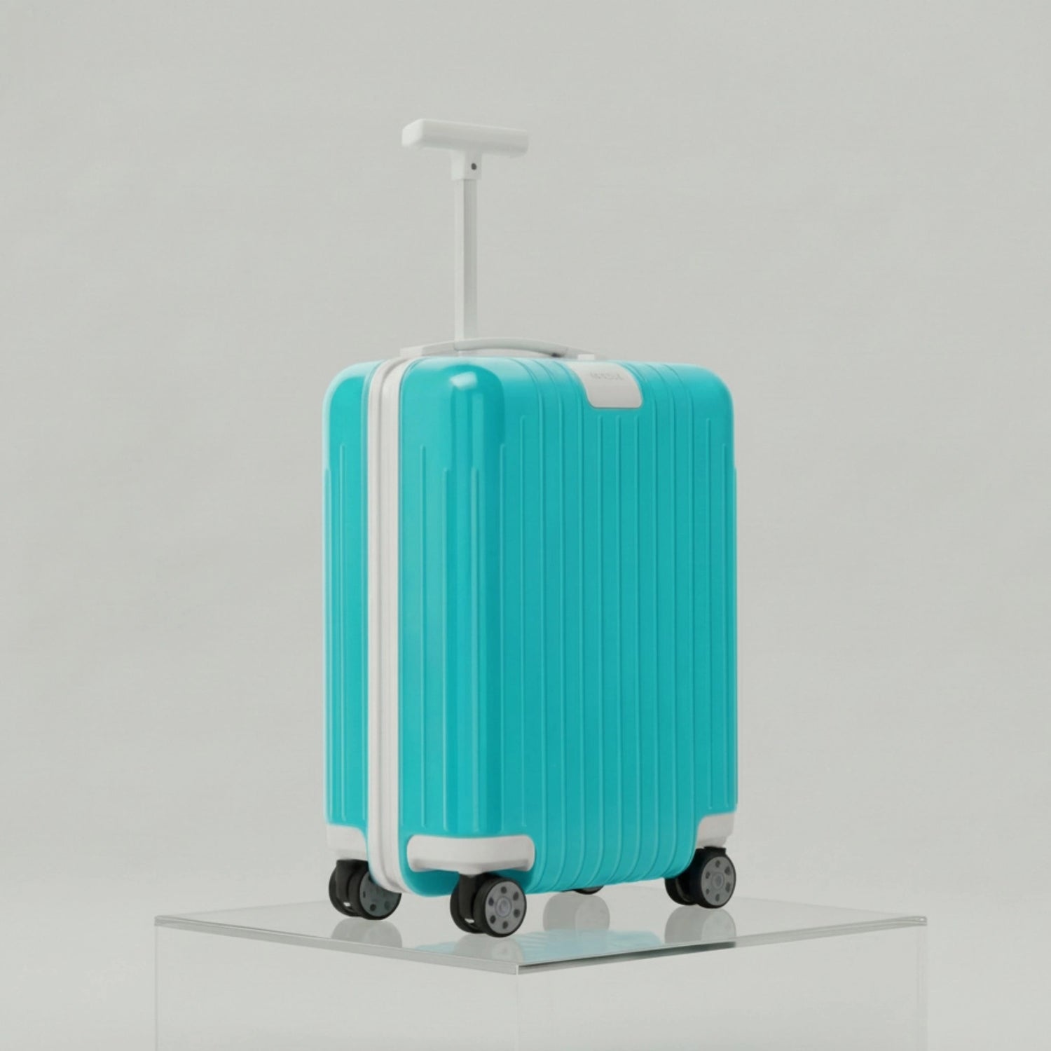 Rimowa Essential Lite Cabin U Kids Edition, Scuba Blue, Side, Studio