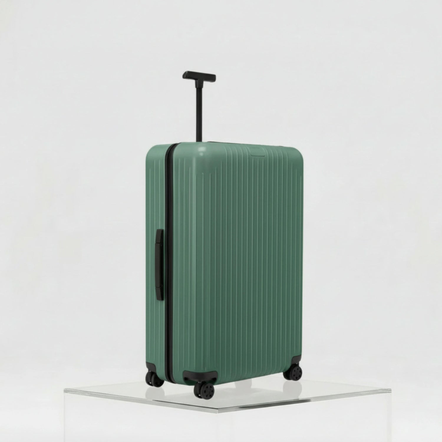 Rimowa Essential Lite Check In L, Green, Side