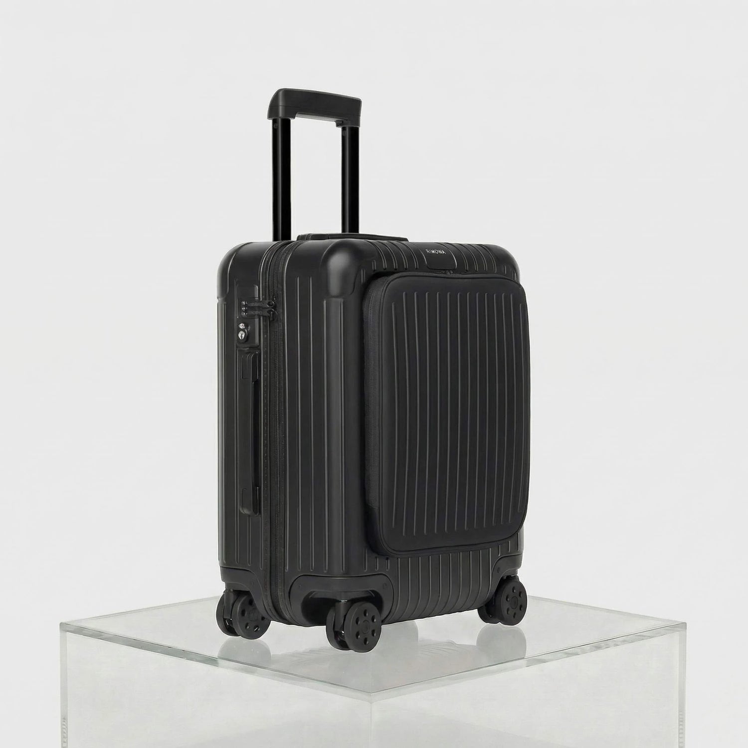 Rimowa Essential Sleeve Cabin Plus, Black, Full