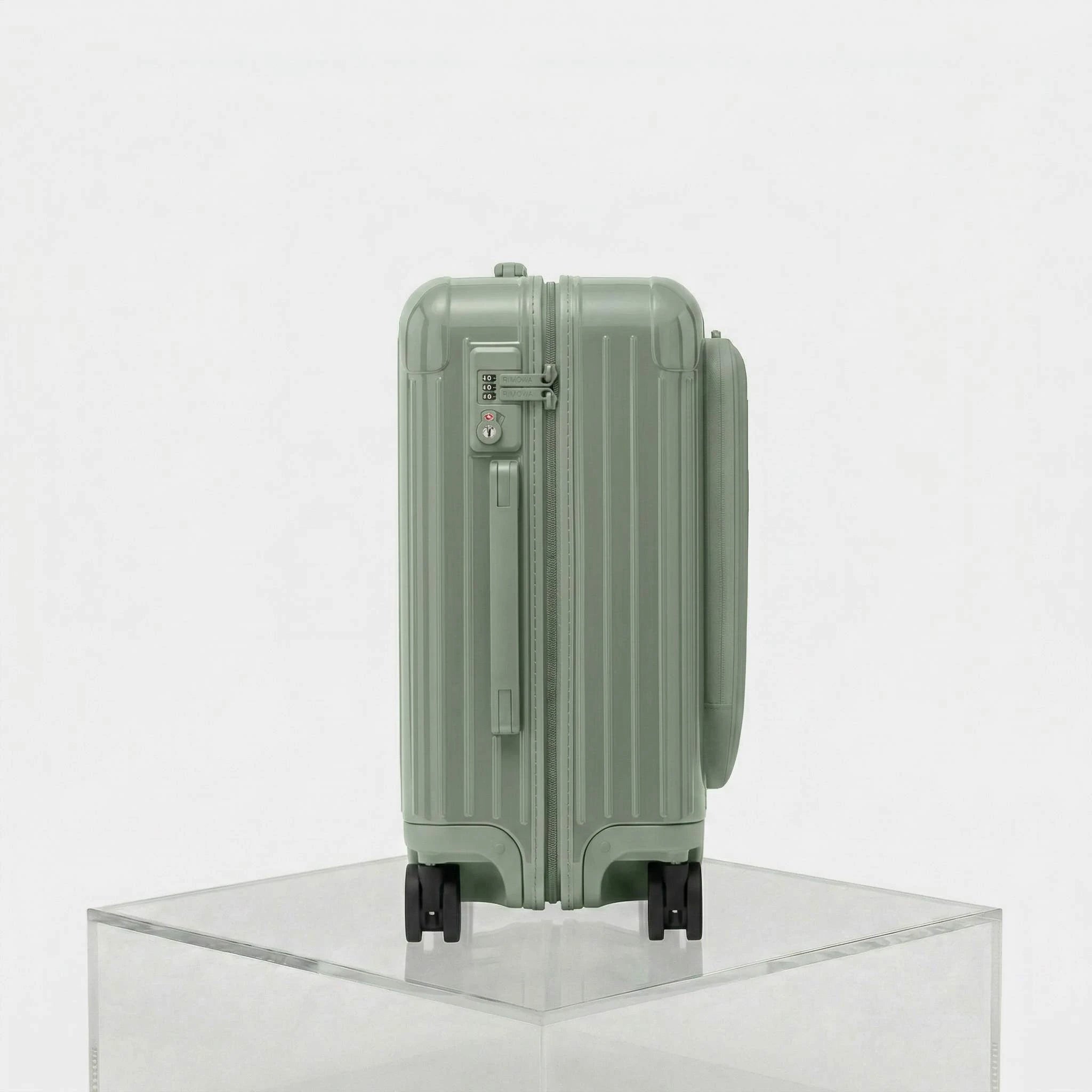 Essential Sleeve Cabin Plus