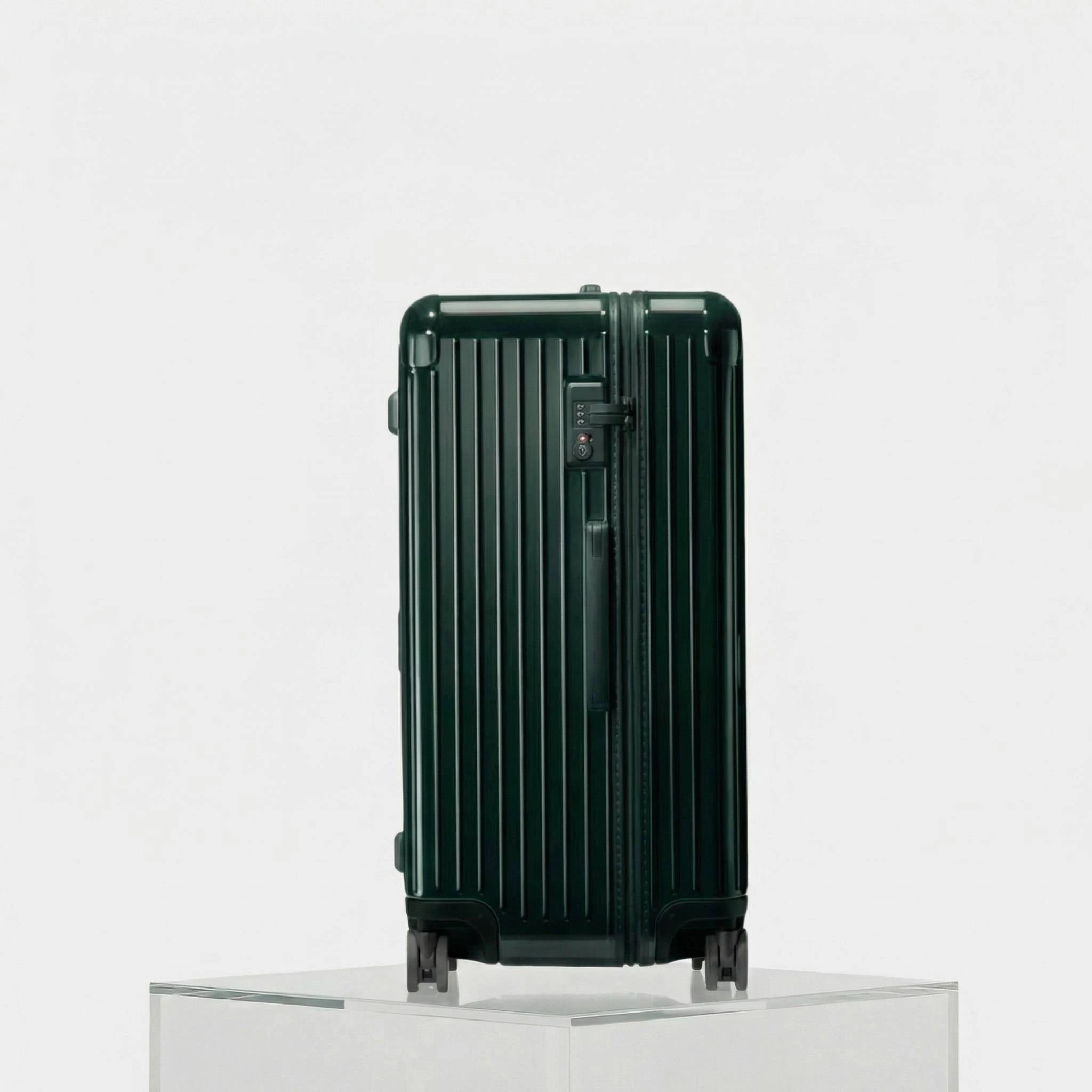 Rimowa Essential Trunk, Green, Studio, Side
