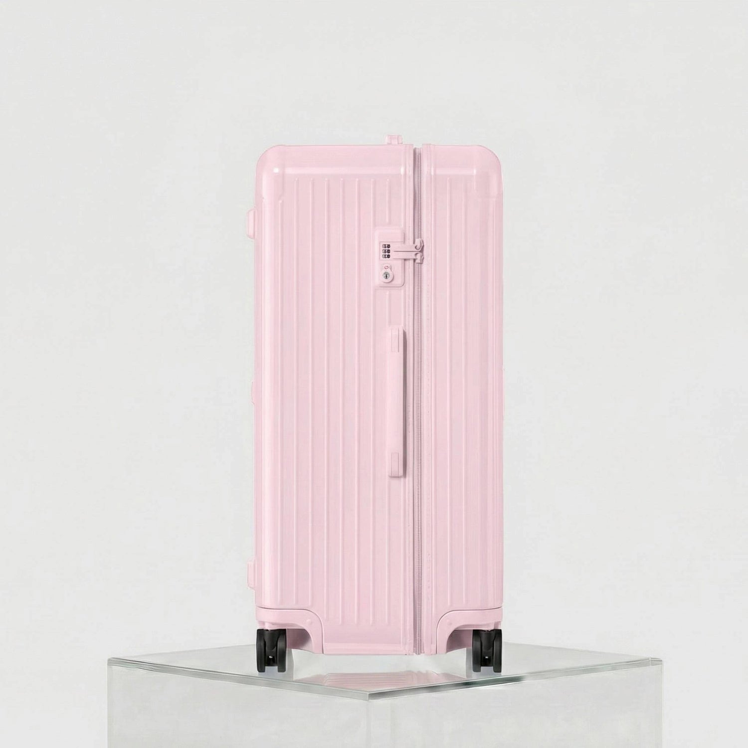 Rimowa Essential Trunk Plus, Ballerina Pink, Studio, Side