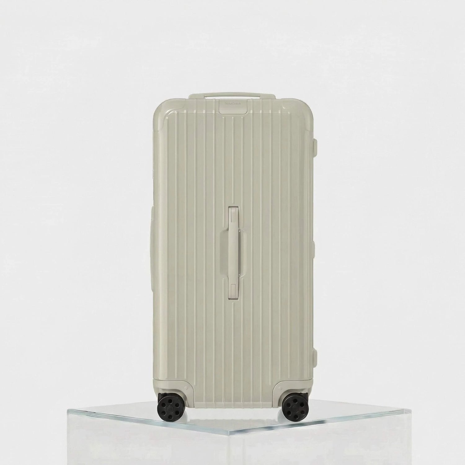 Rimowa Essential Trunk Plus, Gloss Clay Beige, Studio, Front