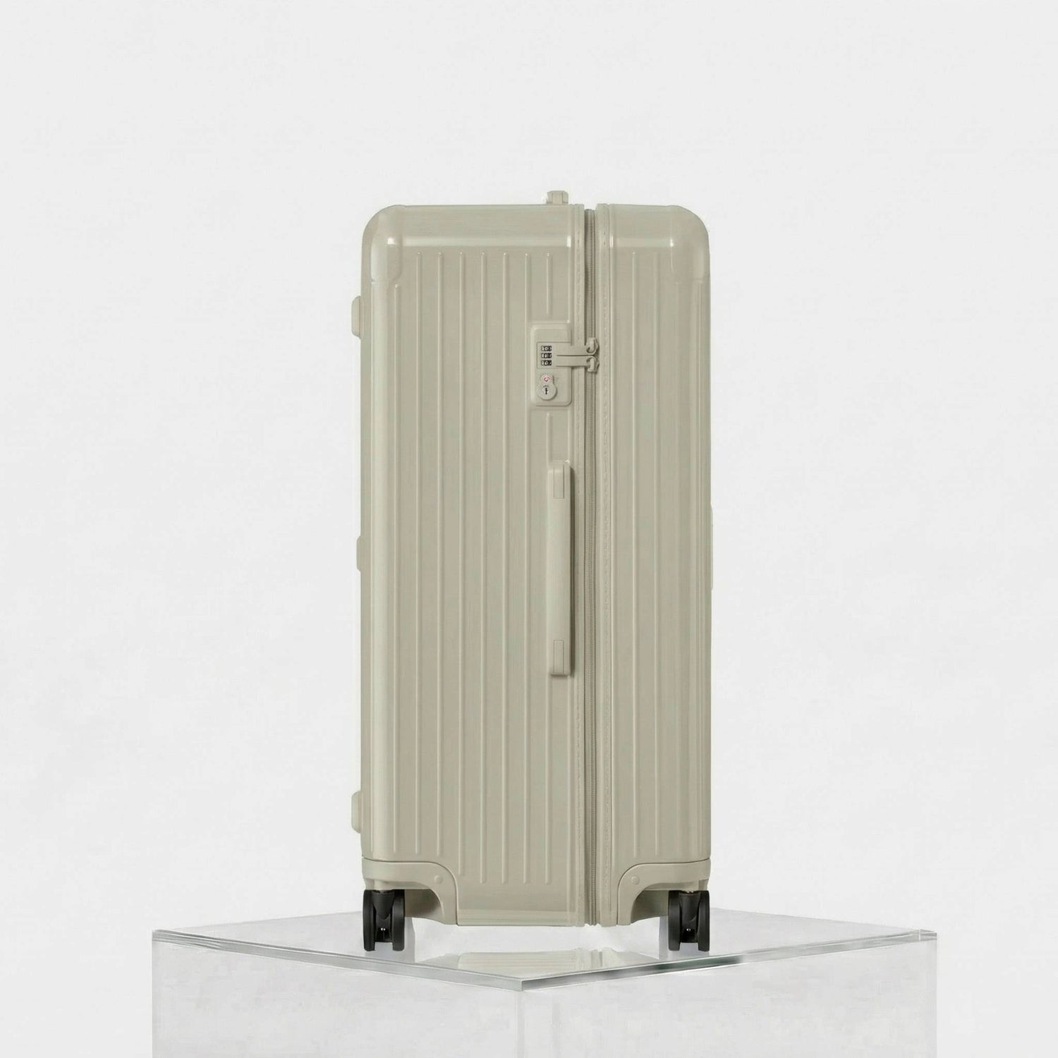 Rimowa Essential Trunk Plus, Gloss Clay Beige, Studio, Side
