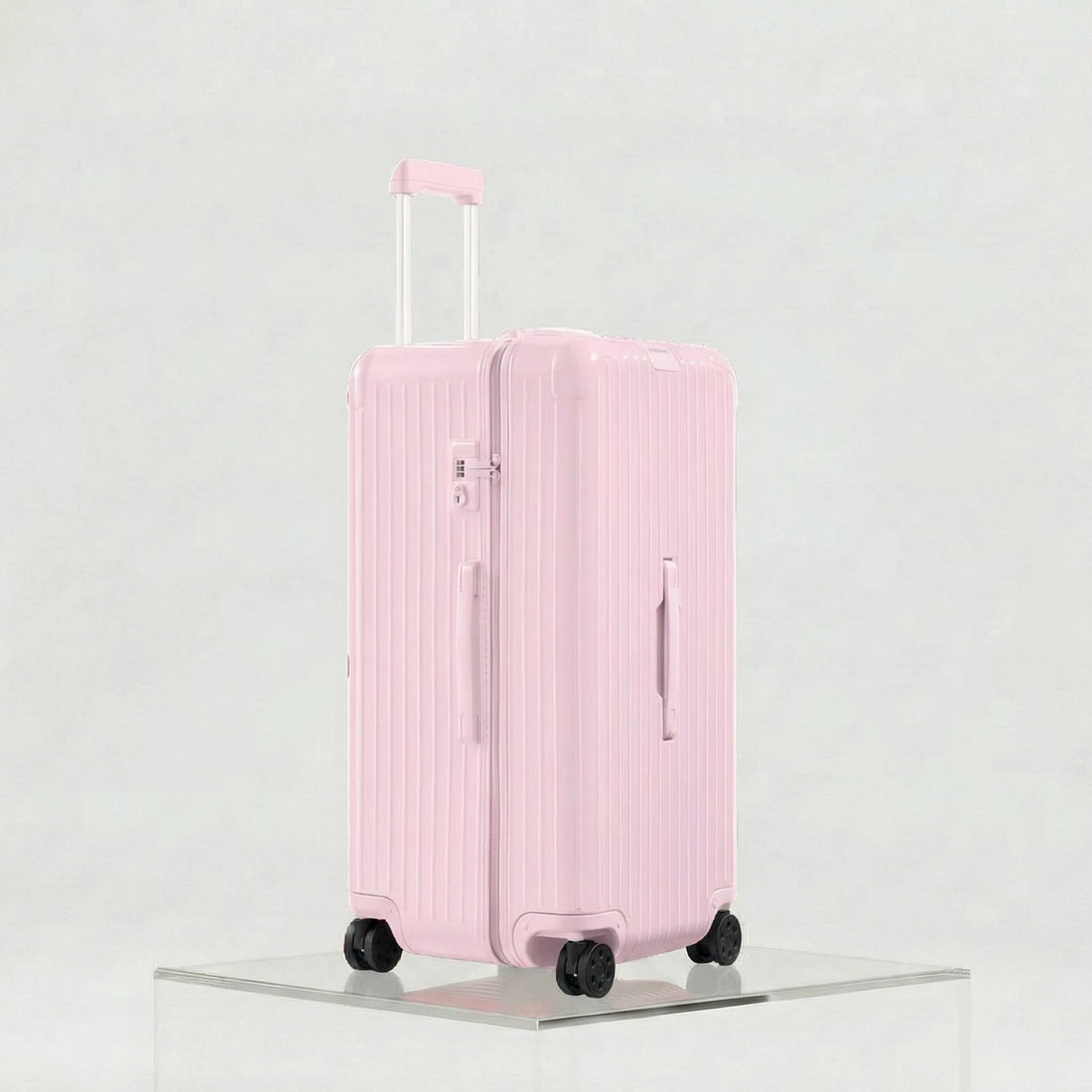 Rimowa Essential Trunk Plus, Ballerina Pink, Studio