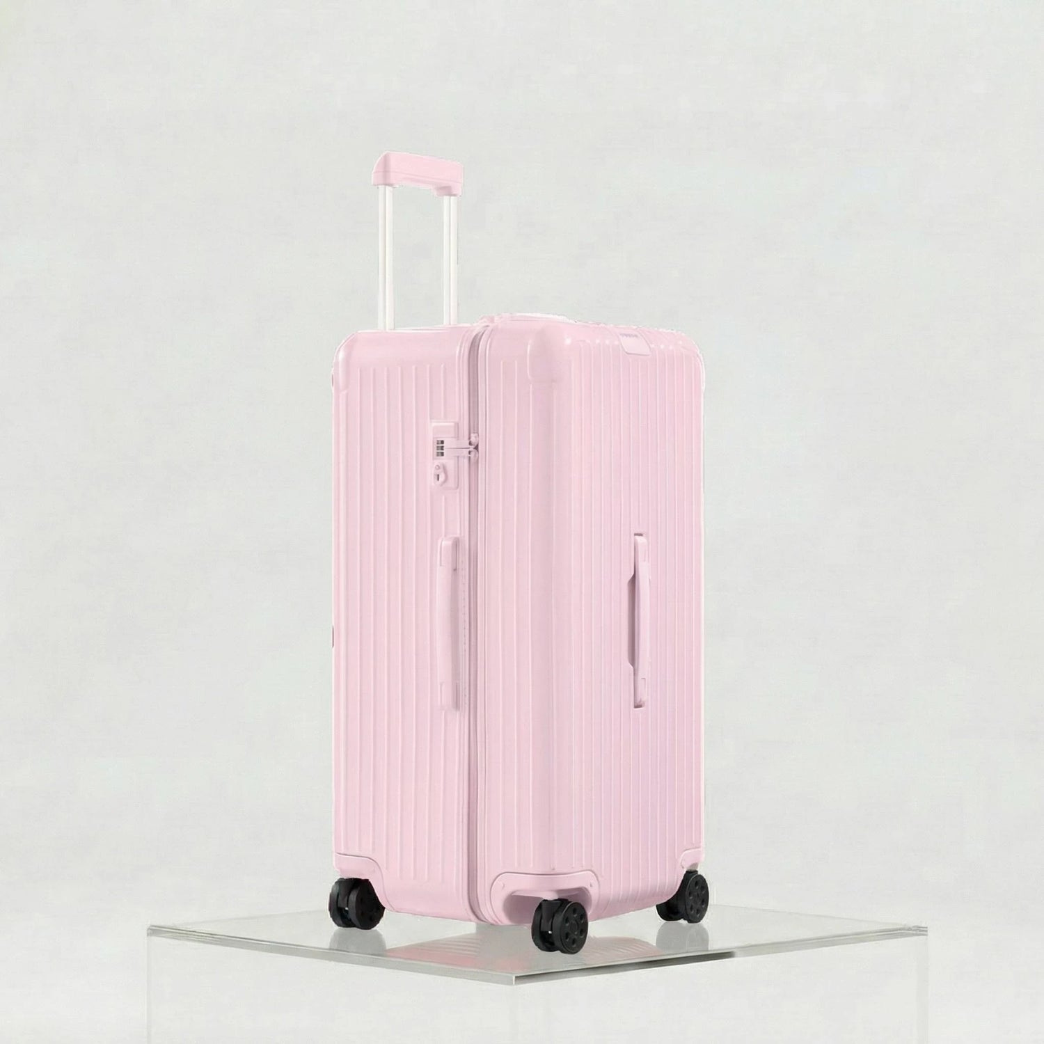 Rimowa Essential Trunk Plus, Ballerina Pink, Studio