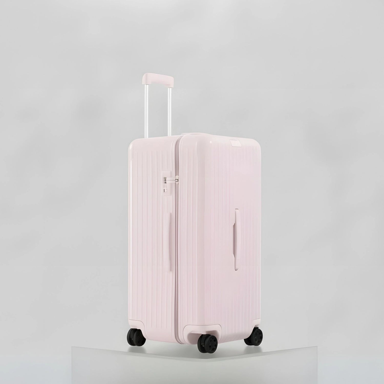 حقيبة Essential Trunk Plus