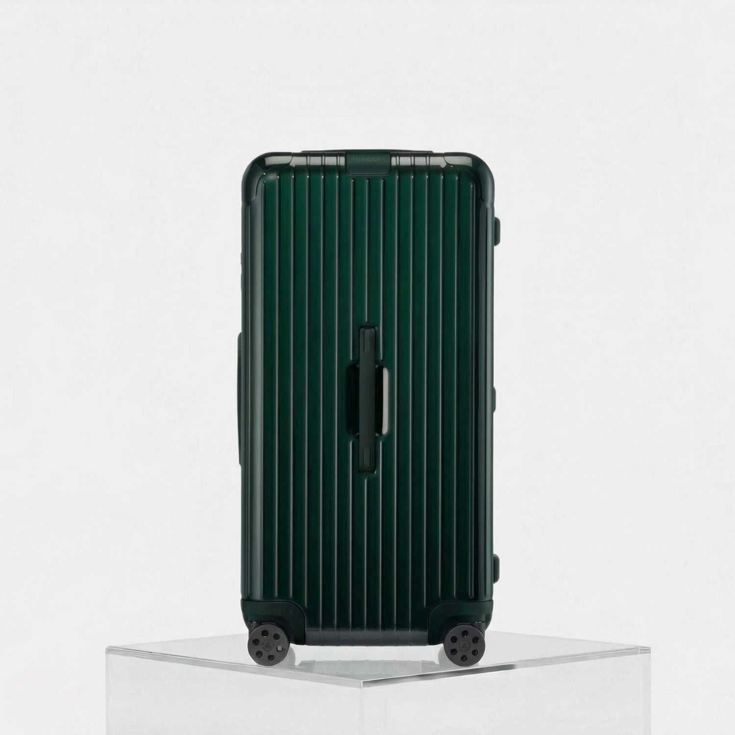 Rimowa Essential Trunk Plus, Green, Front, Studio