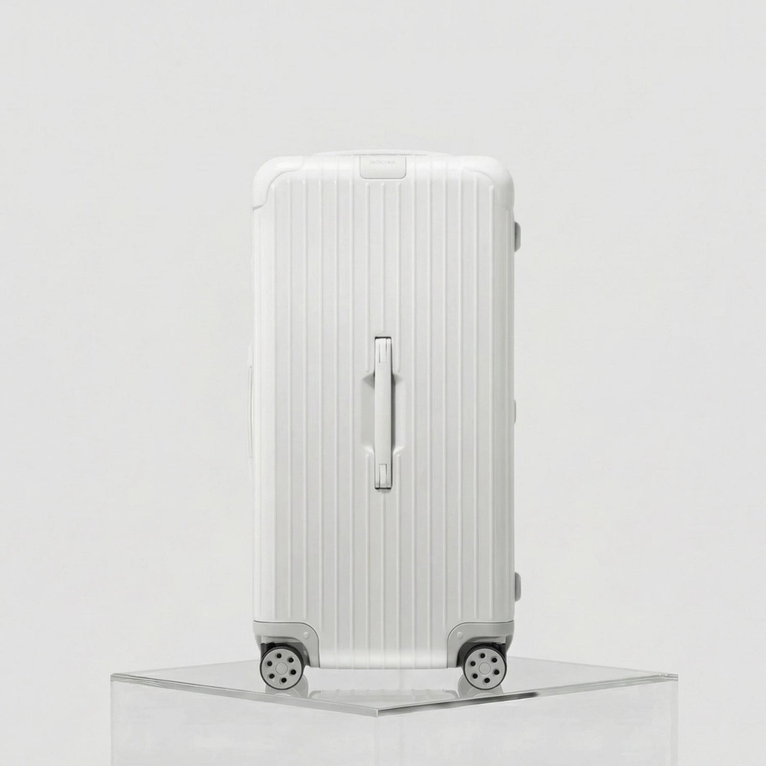 Rimowa Essential Trunk Plus, White, Studio, Front