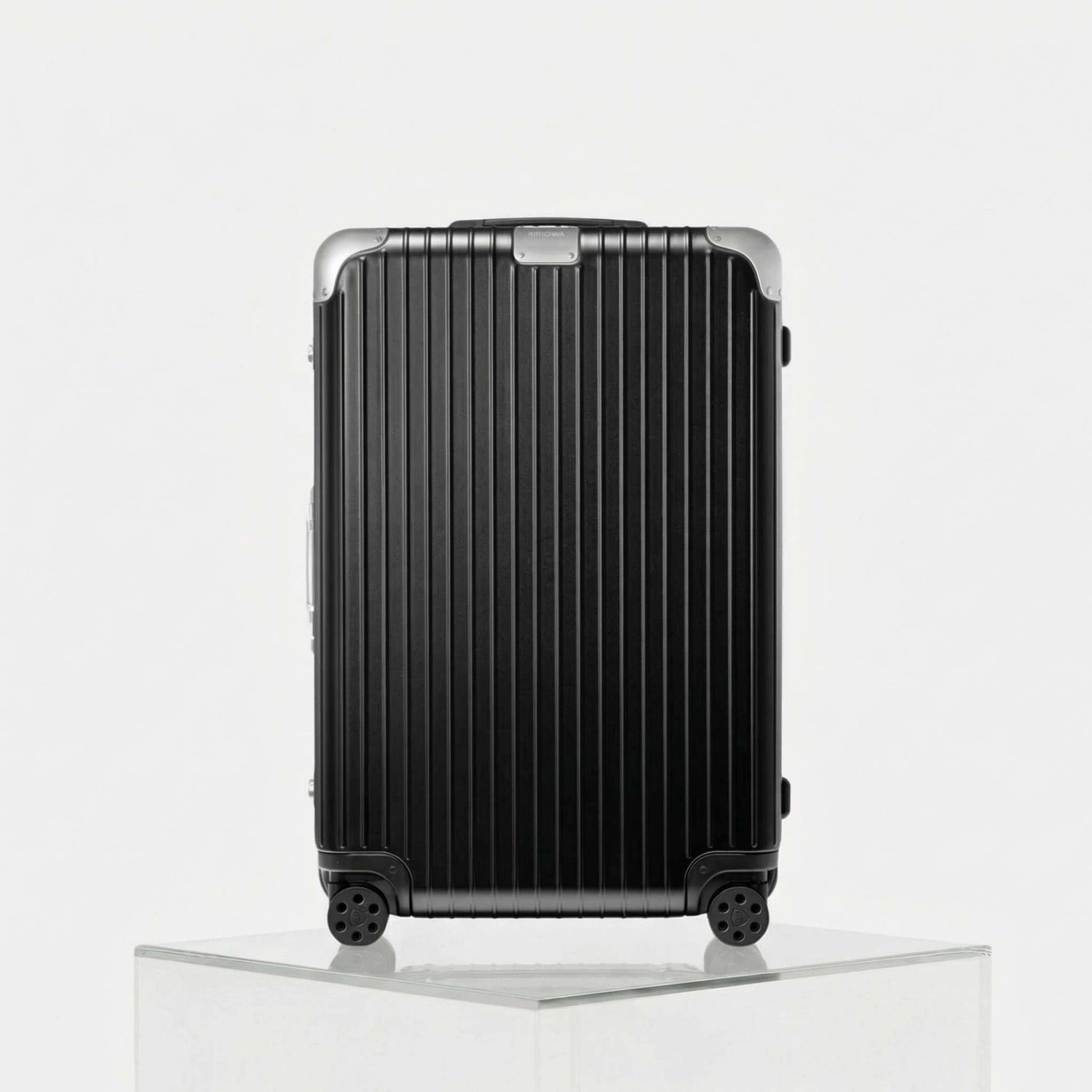 Rimowa Hybrid Check In L, Black, Front