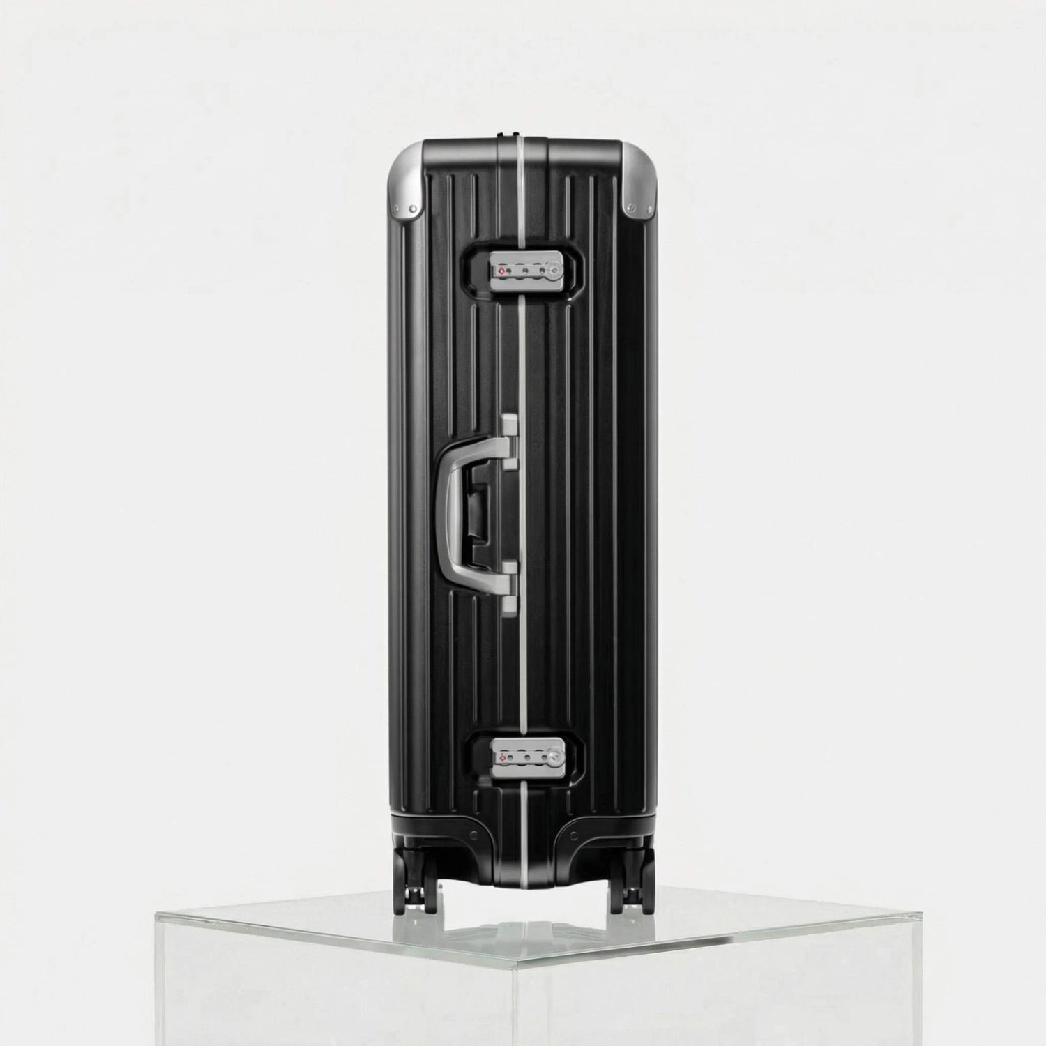 Rimowa Hybrid Check In L, Black, Side